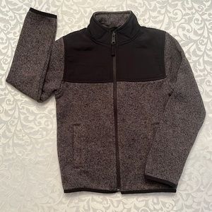 Children’s Place Boys Zip Up Size S(5/6) Black/Gray